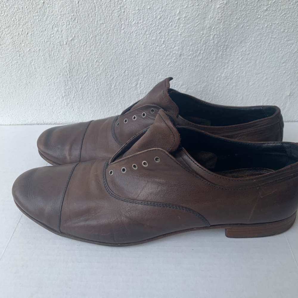 Mens Leather PRADA Laceless Oxford shoes - Picture 4 of 9